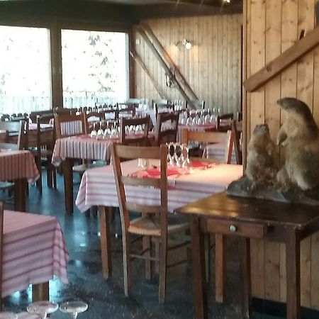 Hotel Restaurant Les Rosieres مانيجود المظهر الخارجي الصورة