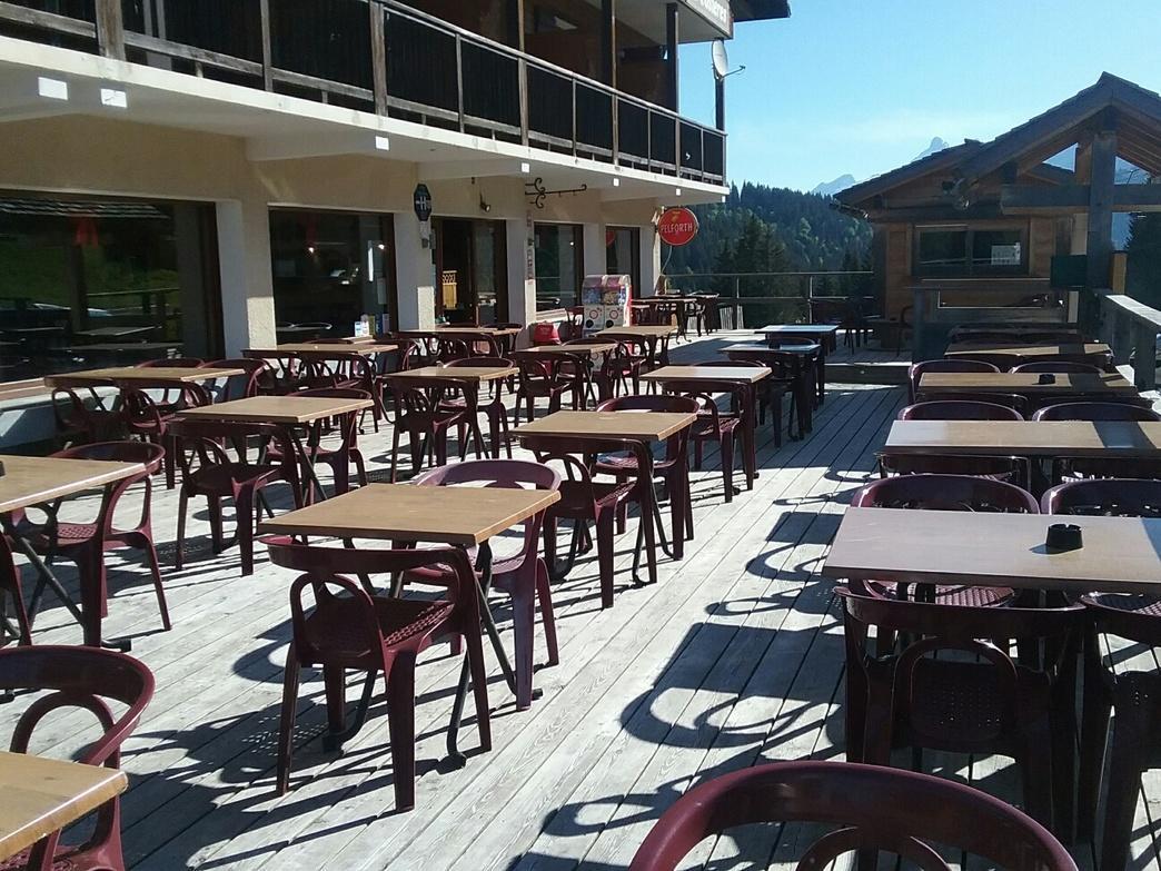 Hotel Restaurant Les Rosieres مانيجود المظهر الخارجي الصورة