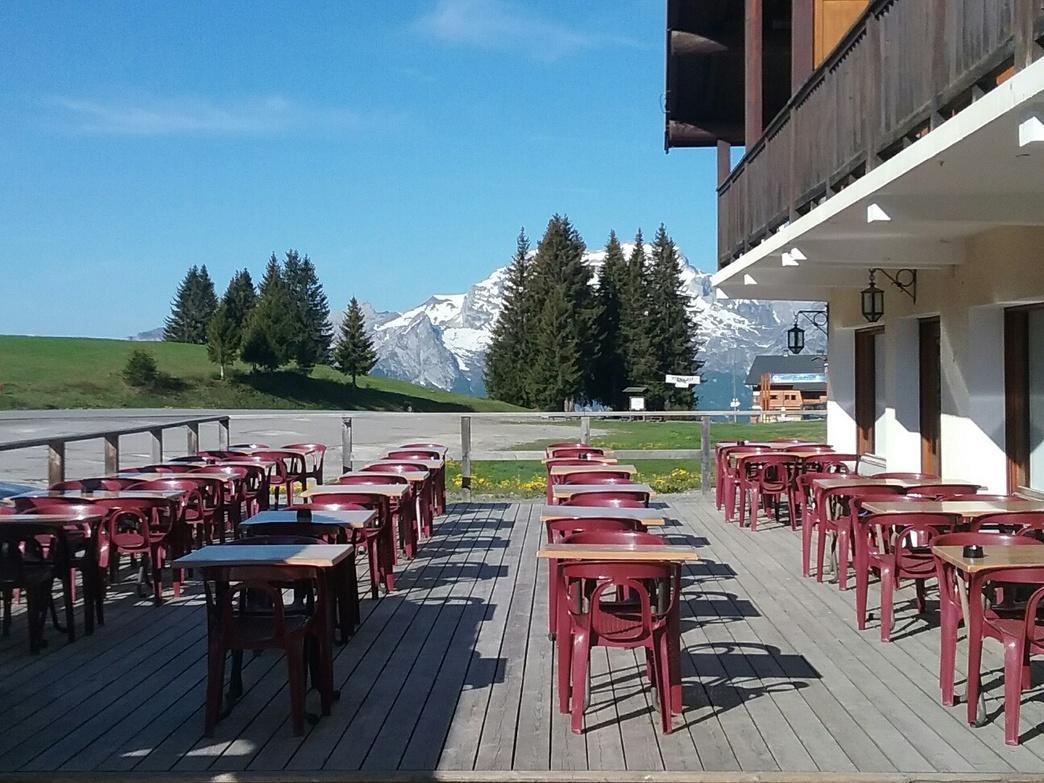 Hotel Restaurant Les Rosieres مانيجود المظهر الخارجي الصورة